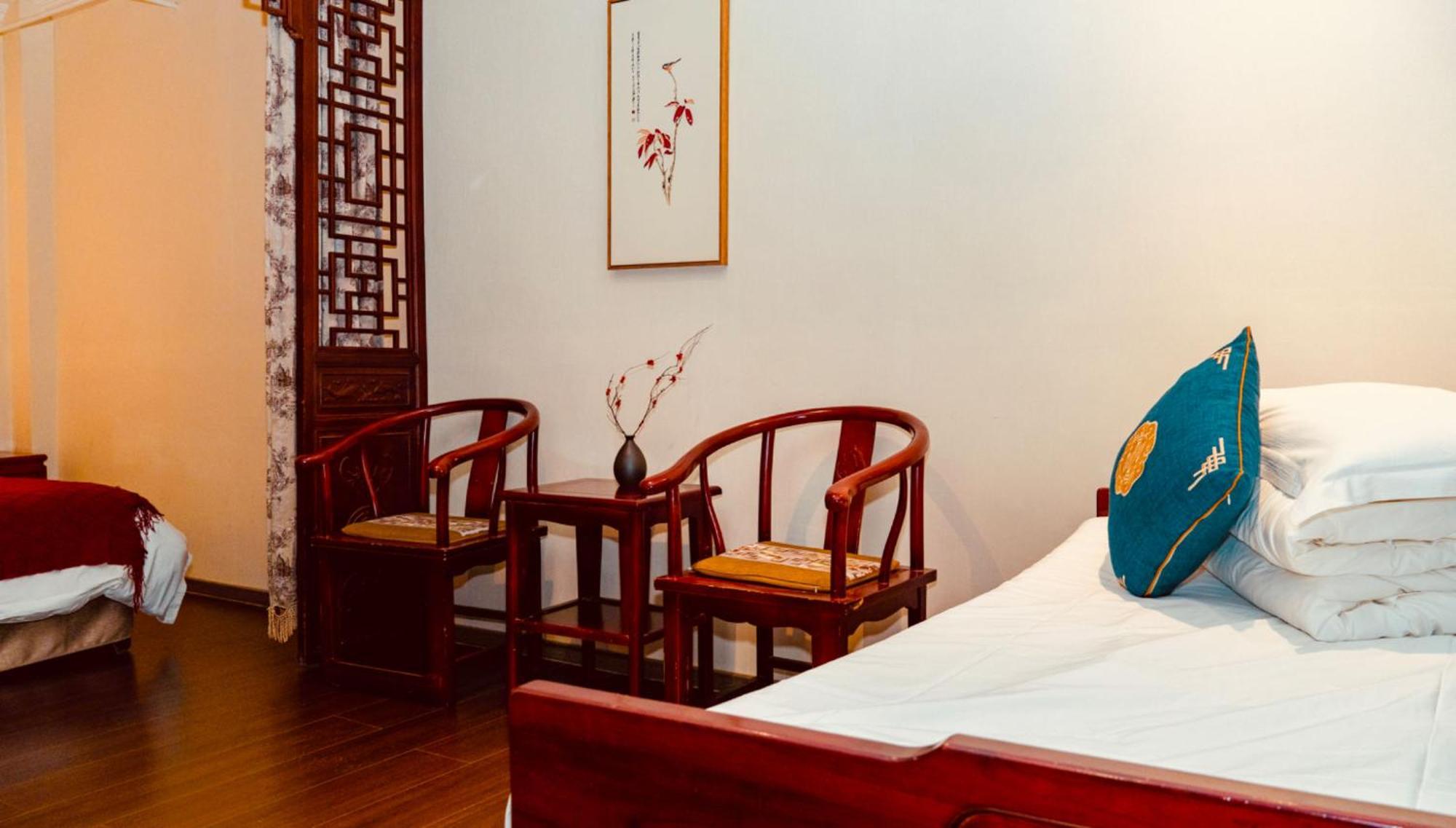 Hyde Courtyard Hotel 3*